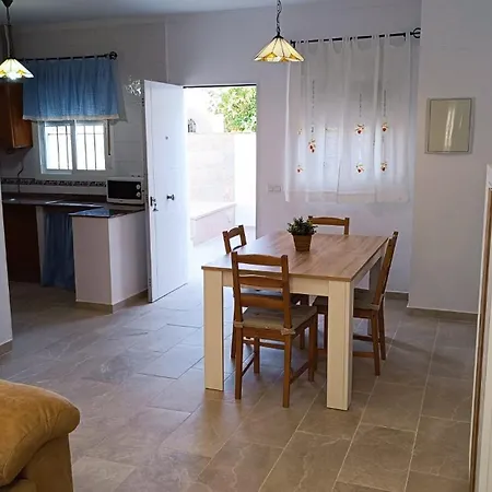 Juana * קוניל דה לה פרונטרה